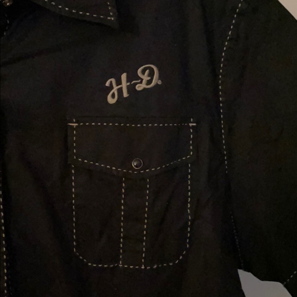 Women’s Harley Davison snap front shirt